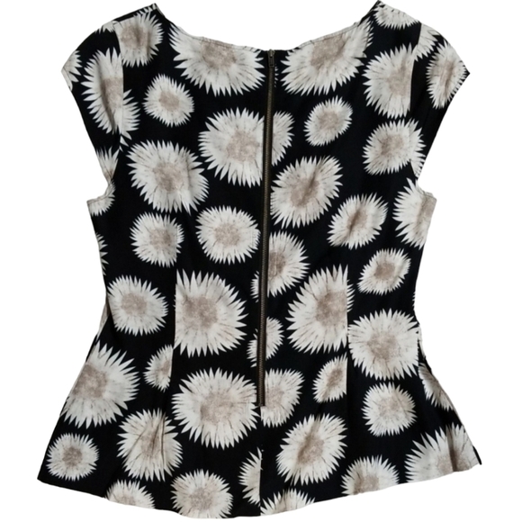 3/$15 Halogen Floral Blouse - XS - Picture 2 of 7